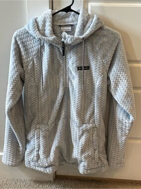 Columbia Light Gray Quilted Hooded Fleece Jacket